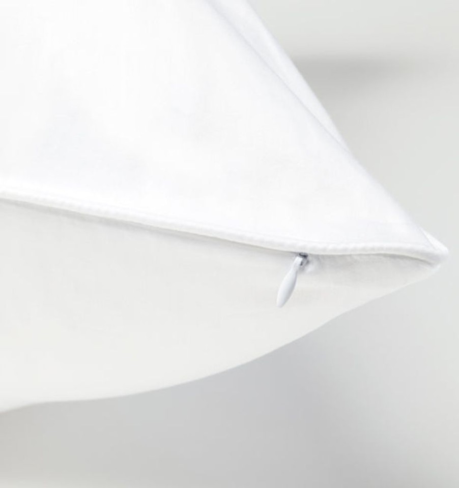 Down SFERRA | Pillow Protector