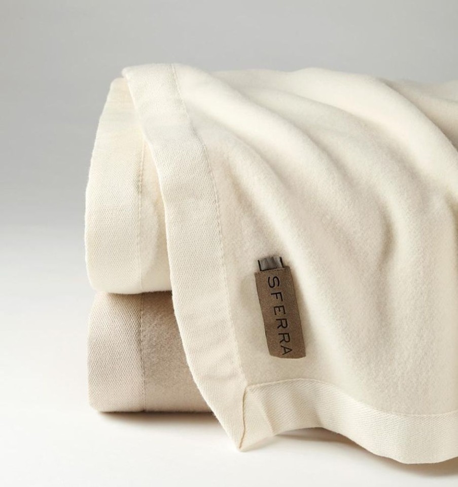 Bedding SFERRA | Olindo Blanket