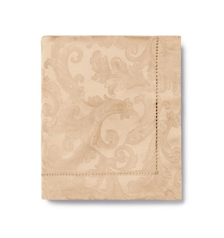 Table SFERRA Tablecloths | Acanthus Tablecloth