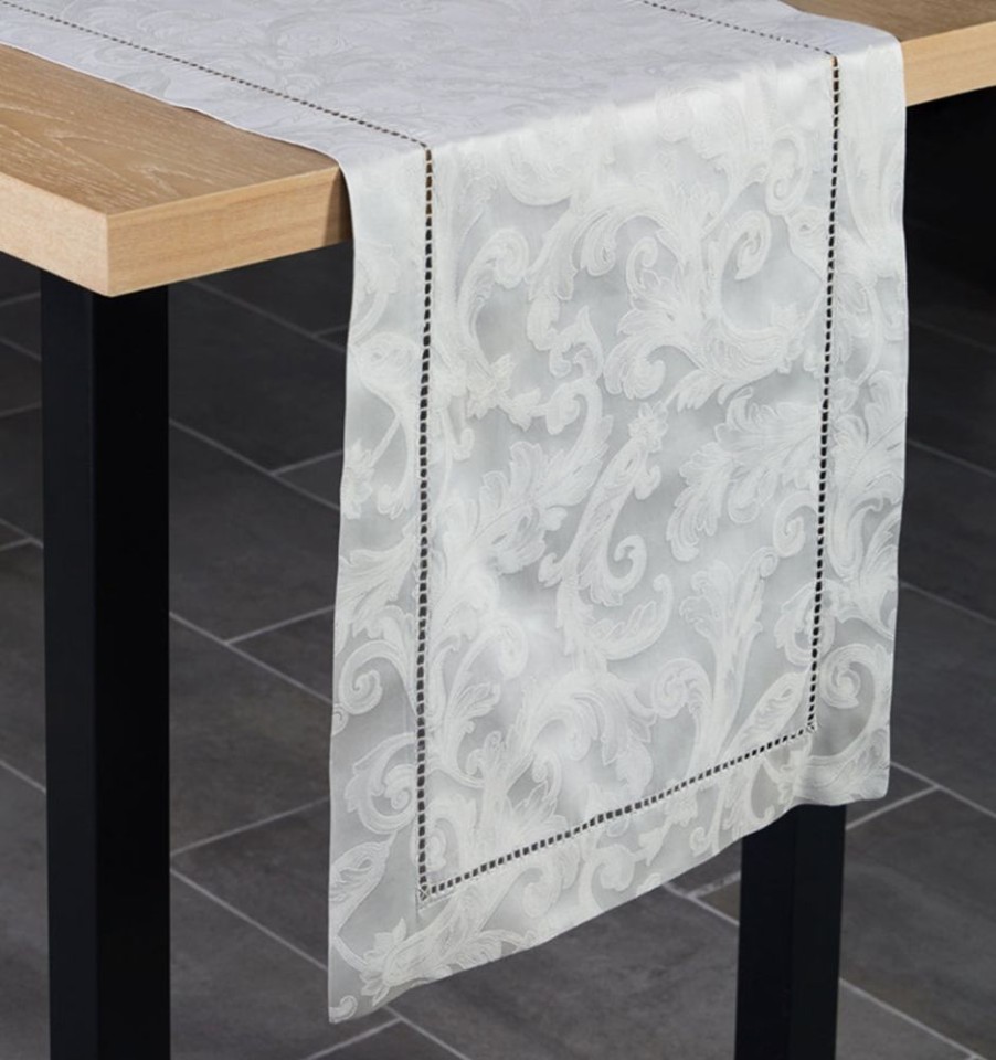 Table SFERRA Table Runners | Acanthus Runner